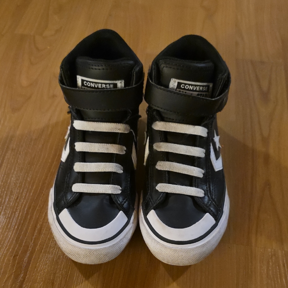 Converse Kids Black and White Star Sneakers - Picture 4 of 8